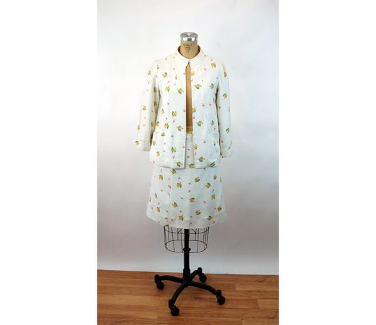 1960s suit linen suit spring suit floral flowered skirt jacket Size L