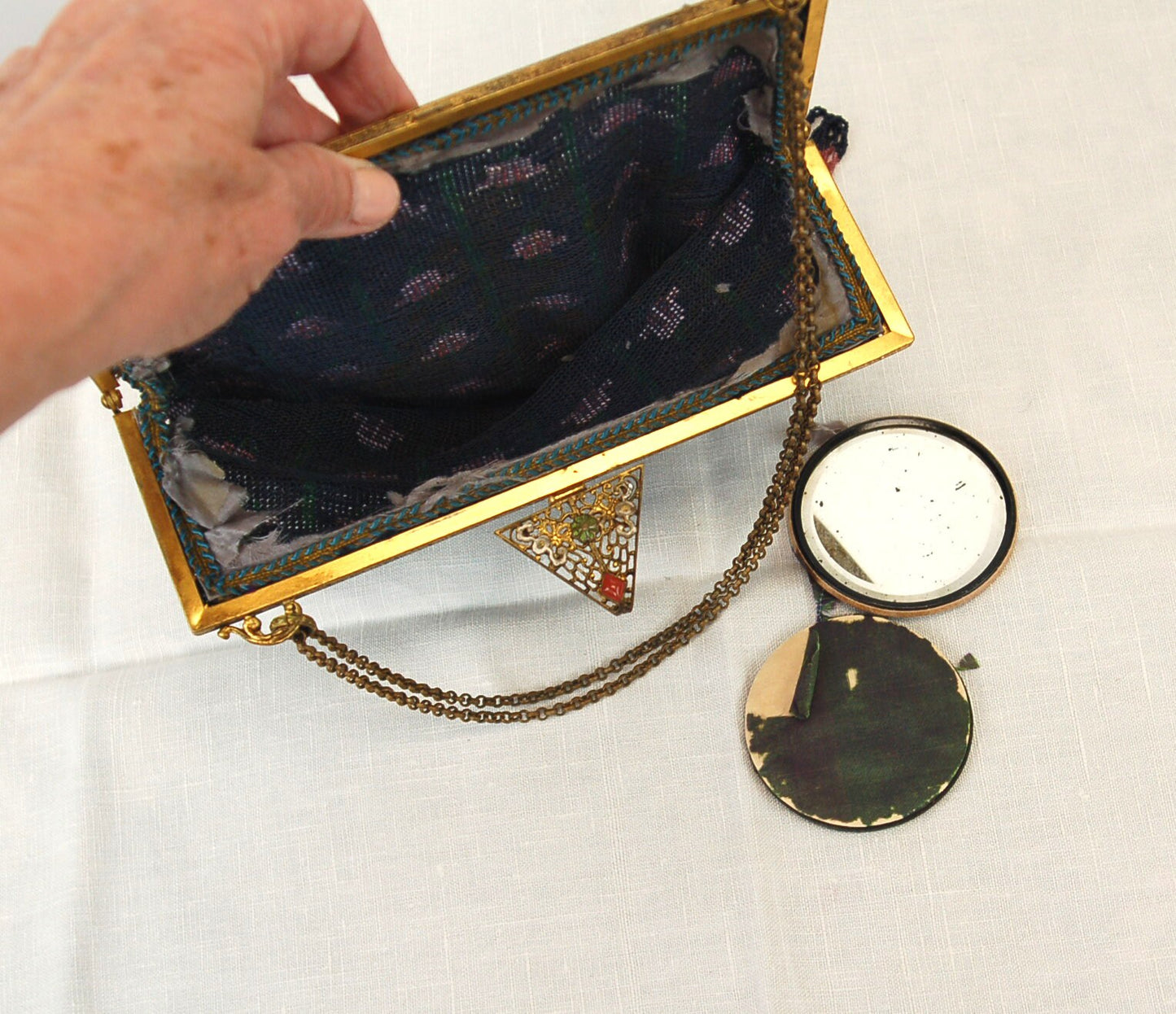 1920s micro beaded purse filigree frame enamel and jewel mauve blue green flapper purse