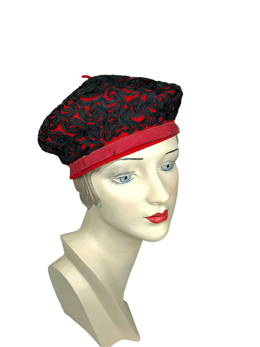 1940s 50s red wool tam beret with black soutache appliqué