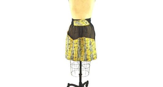 1940s/50s apron black yellow gray organza and cotton with ric rac trim with pocket
