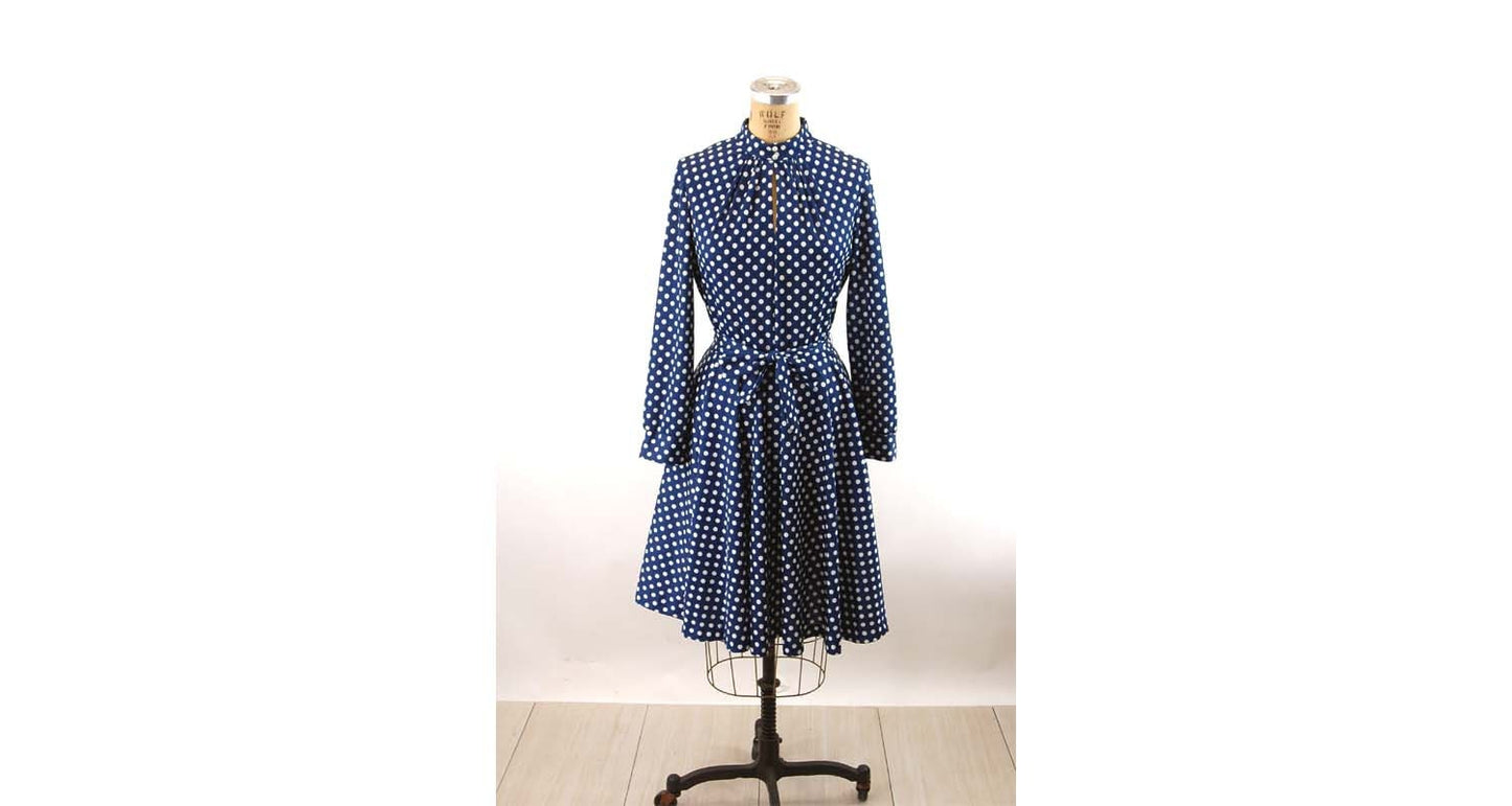 1970s skaters dress blue white polka dot keyhole bodice circle skirt Size L