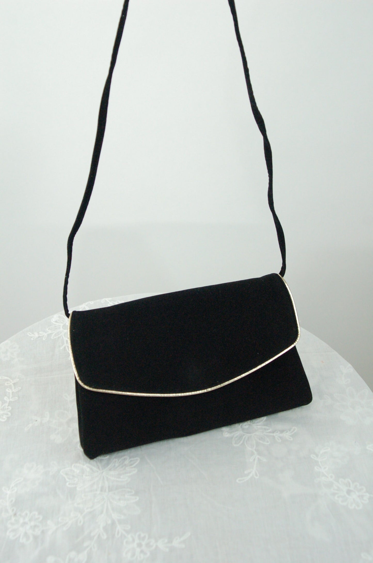 1960s black clutch purse velvet moleskin gold metallic convertible shoulder bag